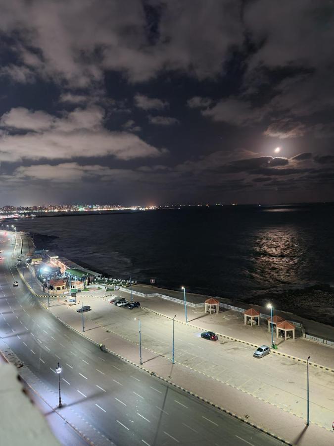Hyat Hostel & Suites Alexandria Bagian luar foto