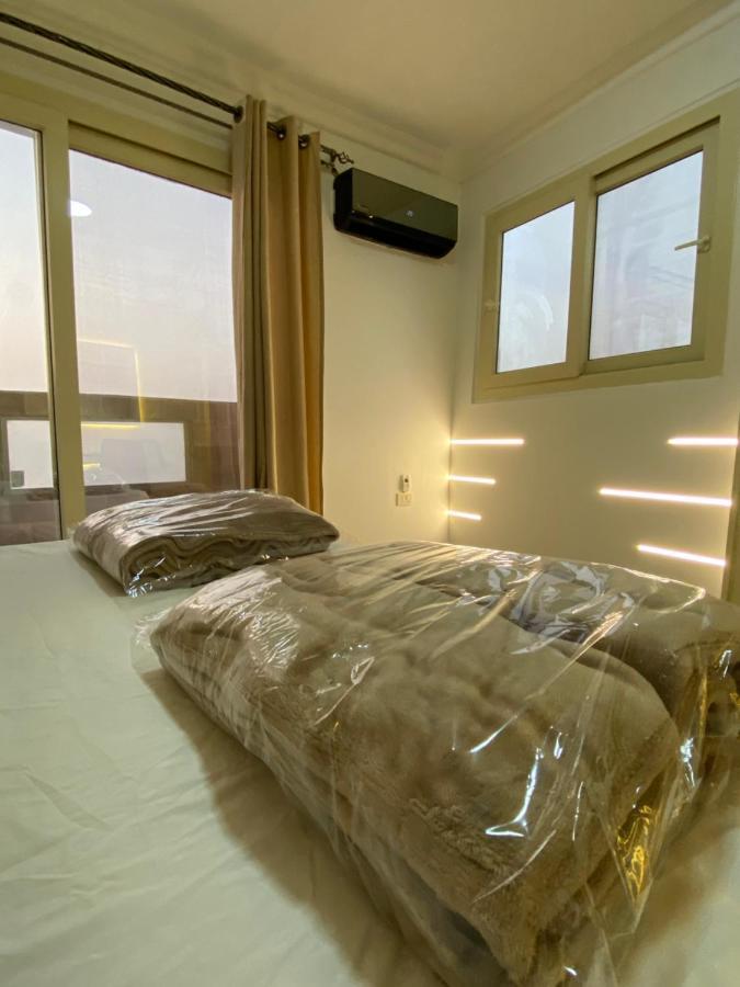 Hyat Hostel & Suites Alexandria Bagian luar foto