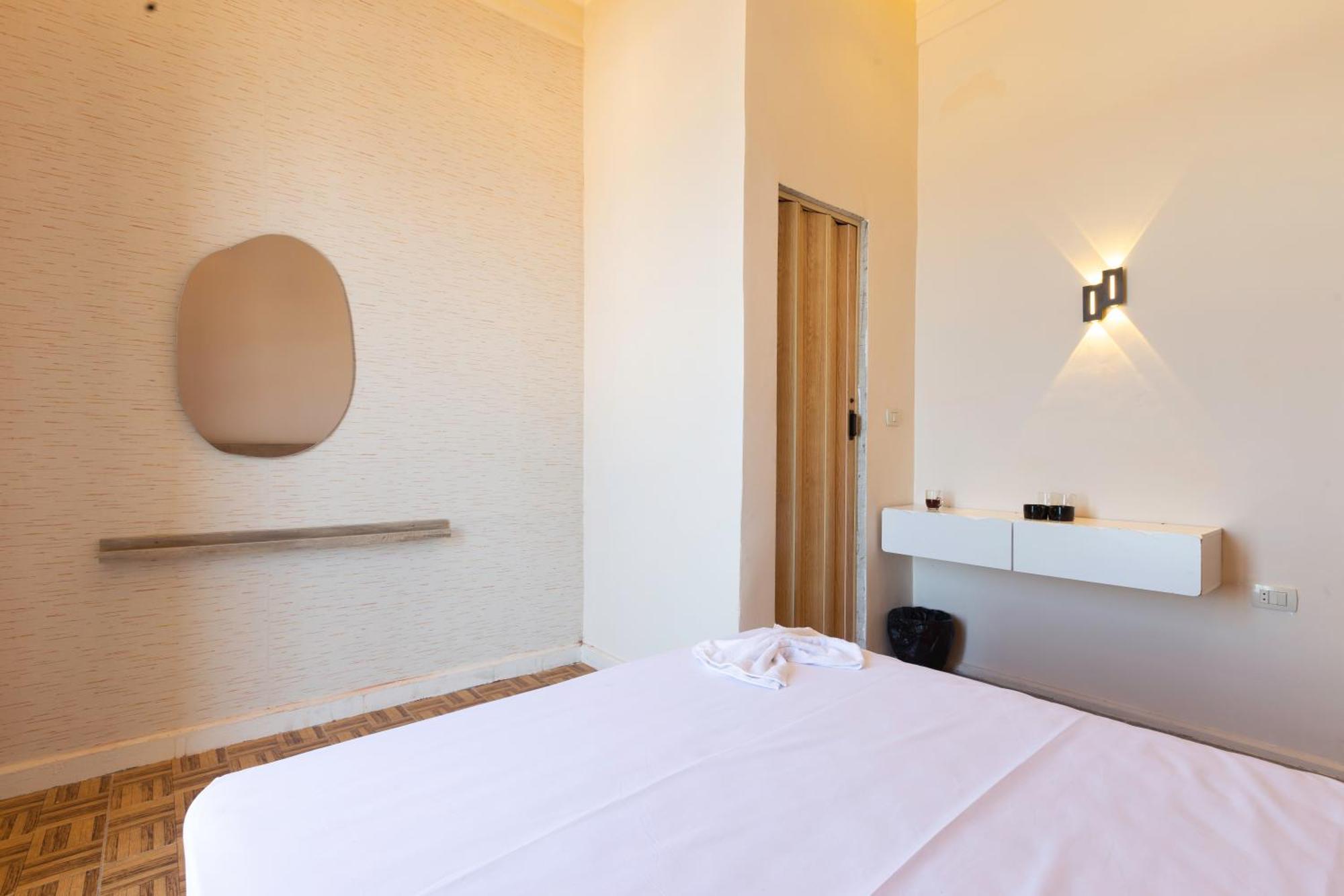 Hyat Hostel & Suites Alexandria Bagian luar foto